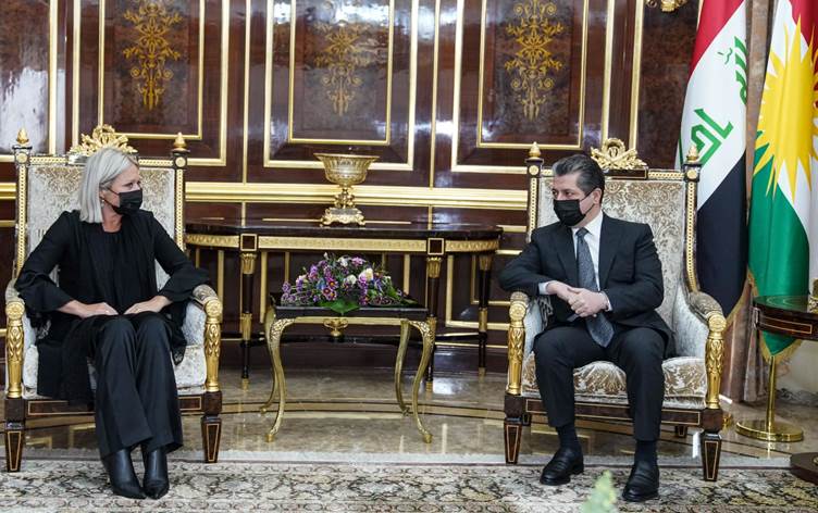 Photo of Jeanine Plasschaert discusses Iraq government formation with Kurdistan PM